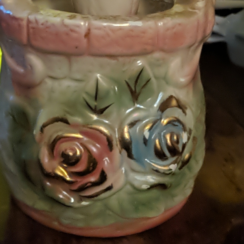 Vintage Lusterware Ceramic Porcelain Hand Painted Wishing Well Planter.